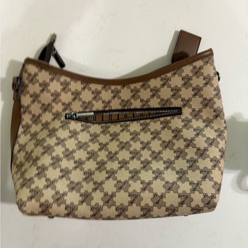 Striped Interior Handbag. NWOT